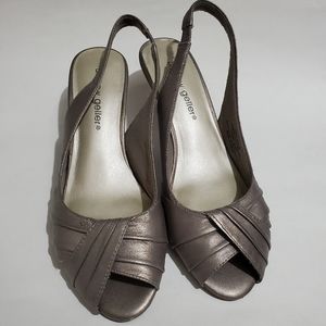 Andrew Geller Halo Metallic Leather Perp-toe Slingback Shoes Heels